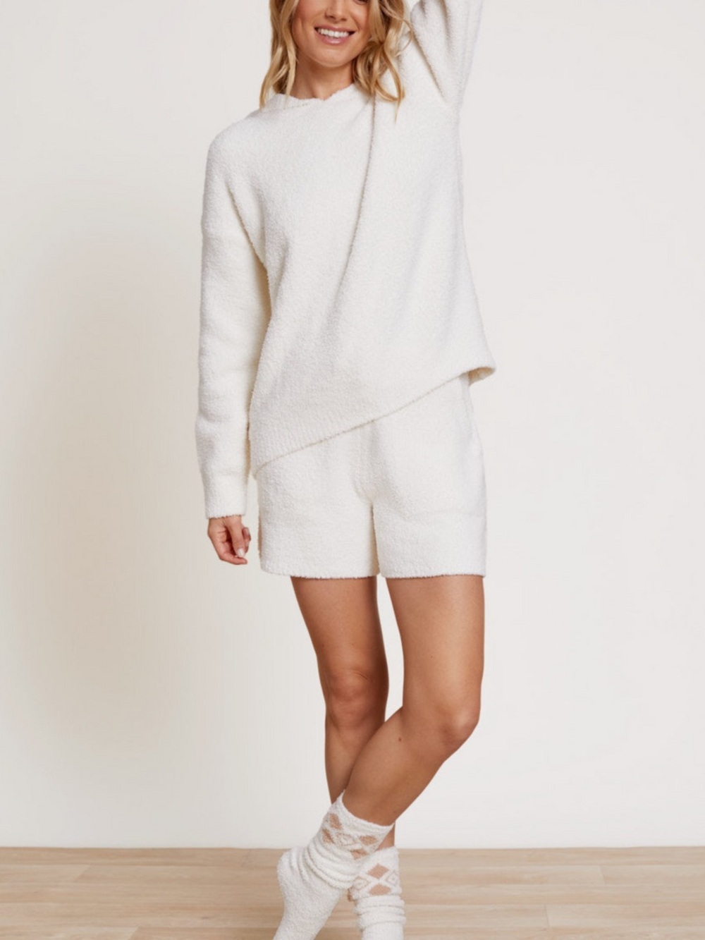 Barefoot Dreams Cozy Cream Sherpa Hoodie & Shorts Set Size S - Picture 2 of 6